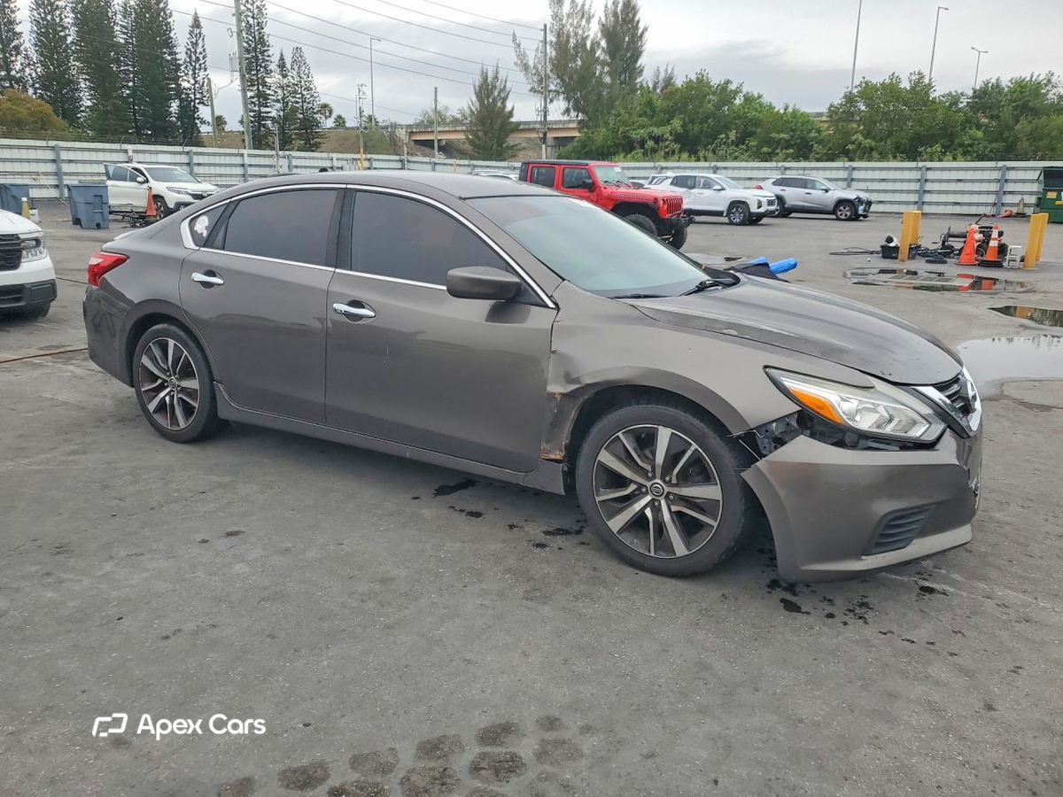 Nissan Altima 2016