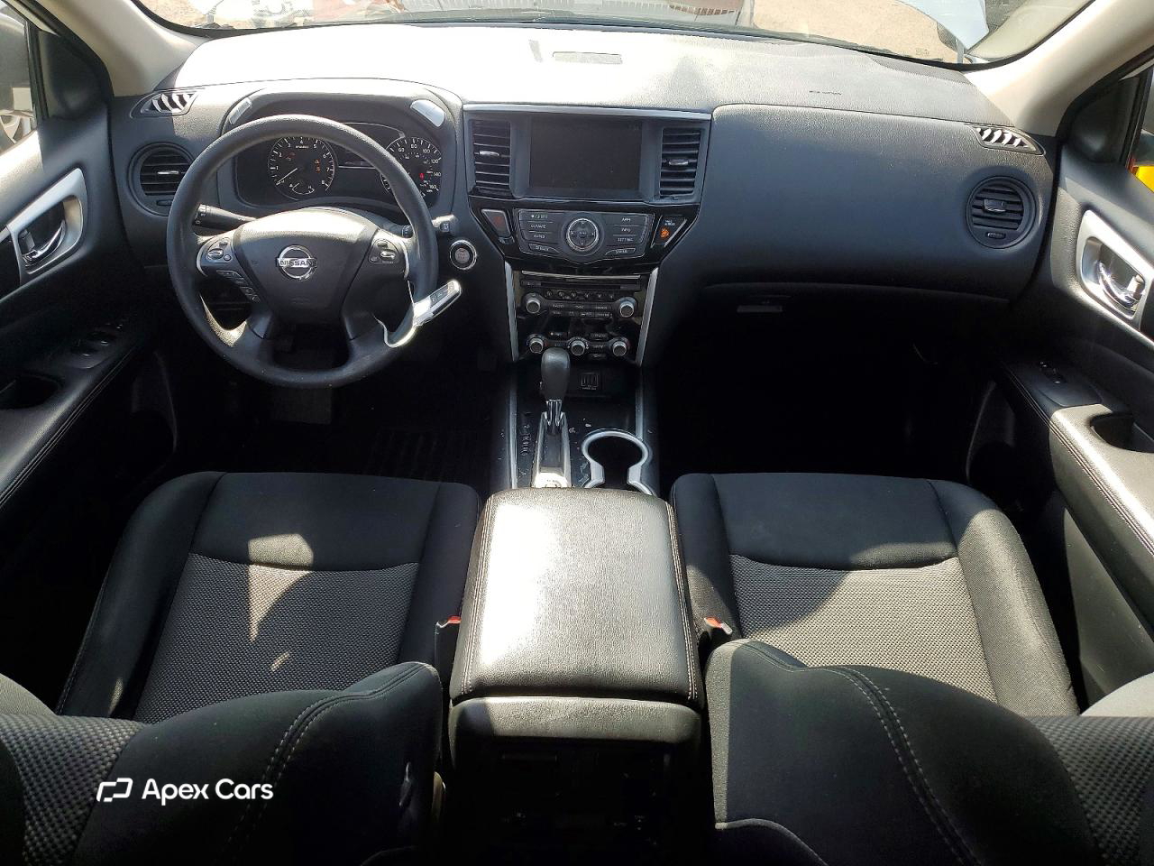 Nissan Pathfinder 2018
