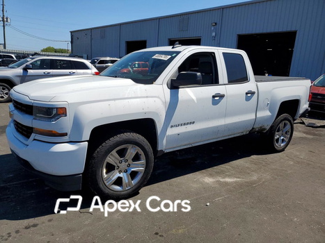Chevrolet Silverado 2017 - Image 1 of 13