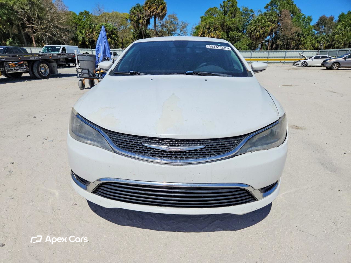 Chrysler 200 2015