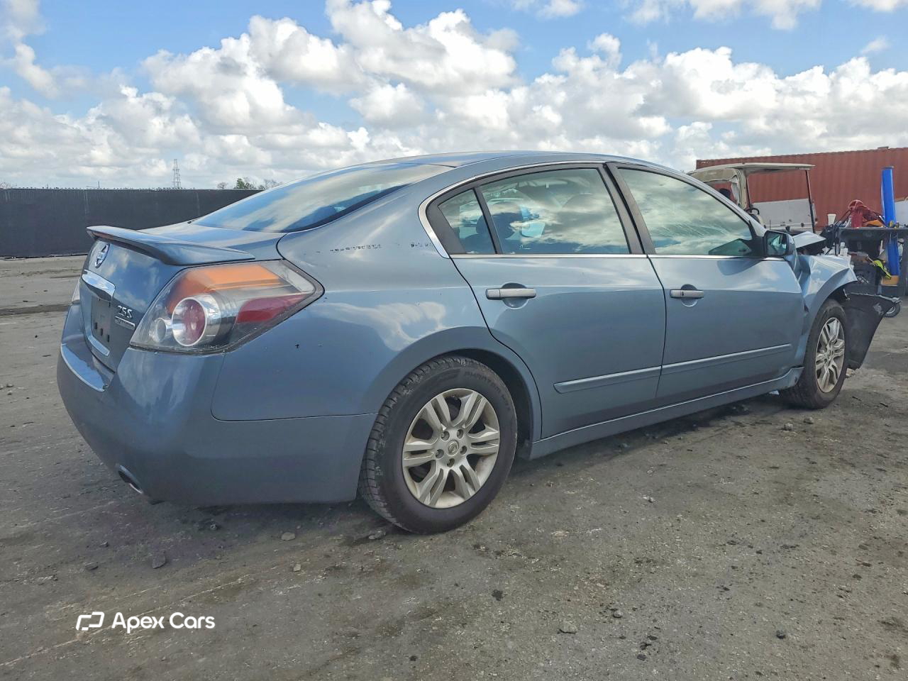 Nissan Altima 2011