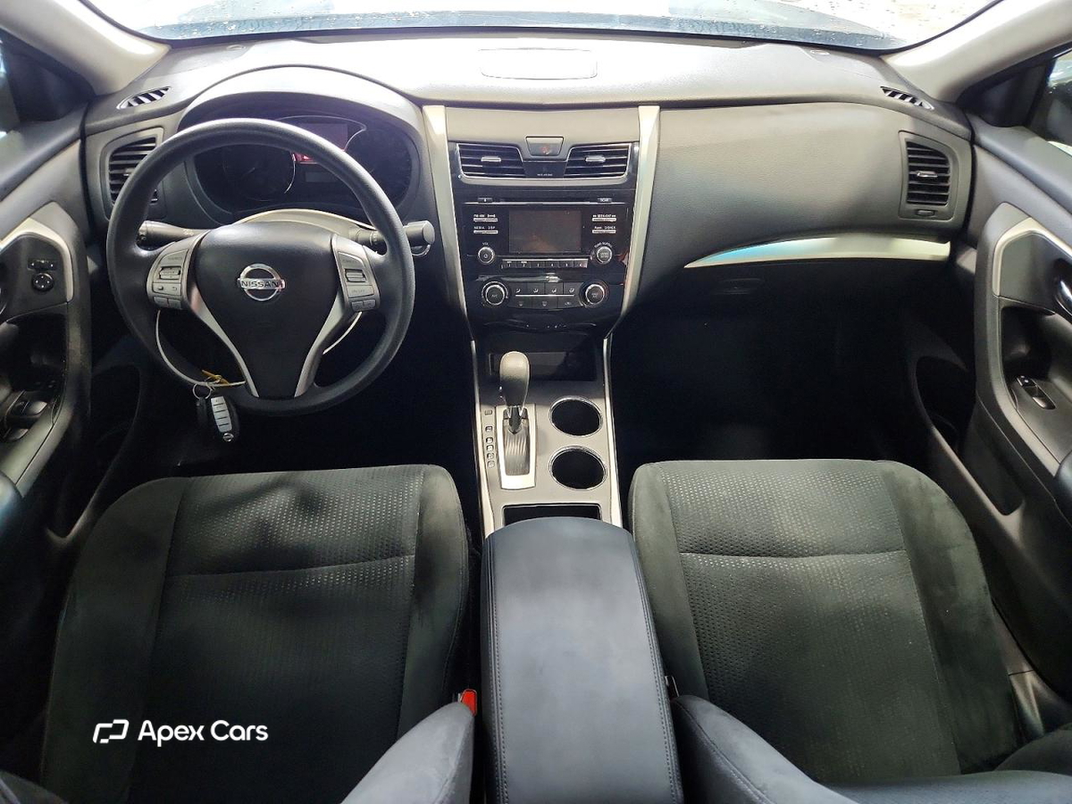 Nissan Altima 2015