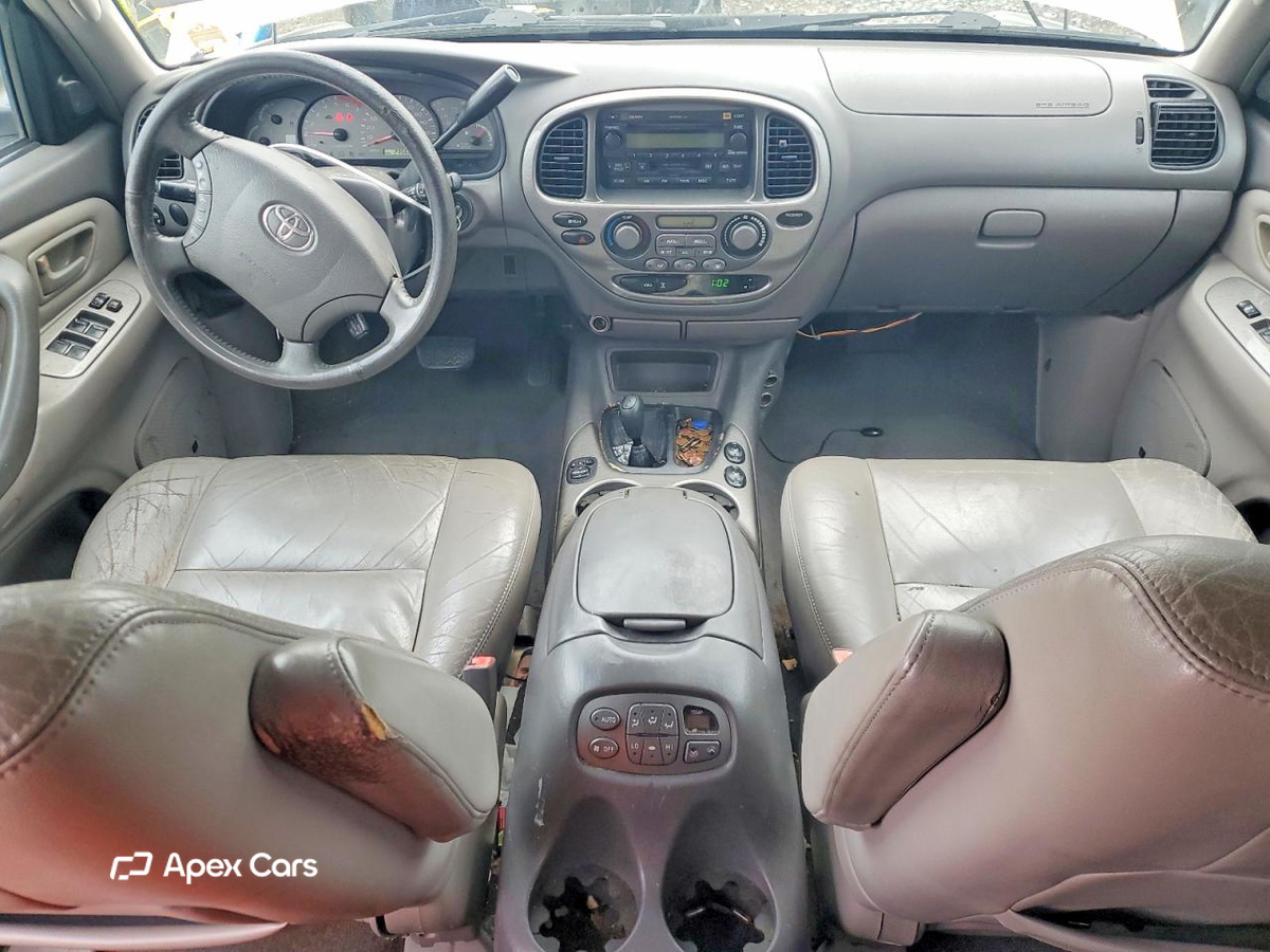 Toyota Sequoia 2003