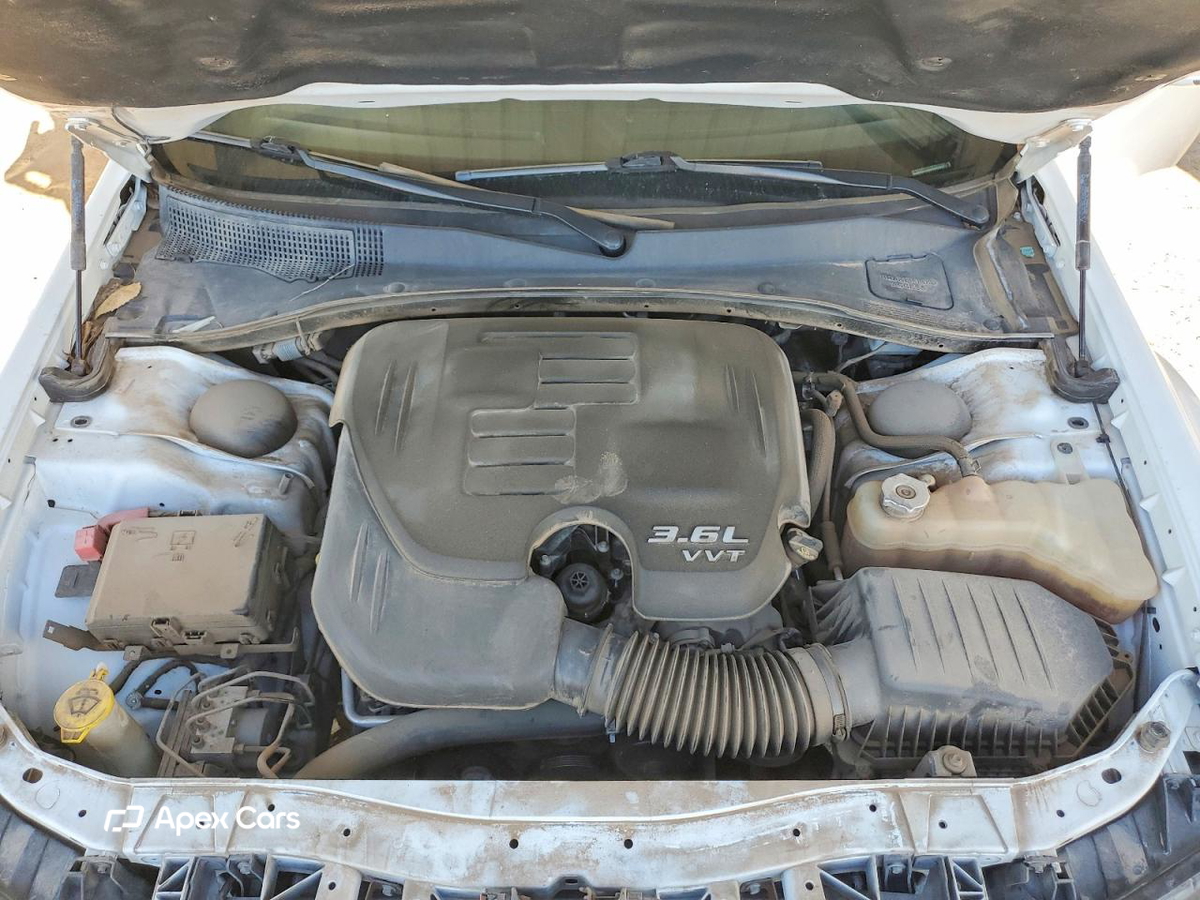Chrysler 300 2021