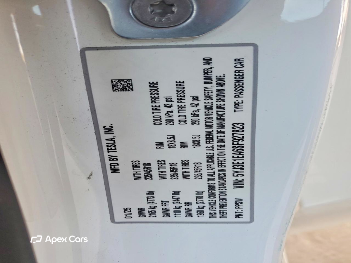 Tesla Model 3 2025