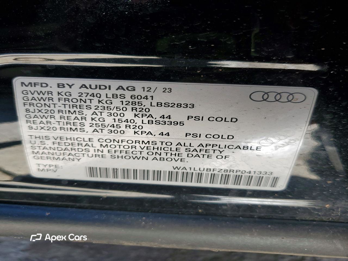 Audi Q4 e-tron 2024