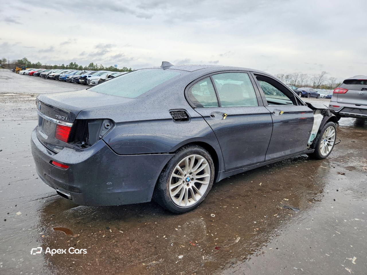 BMW Series 7 2015