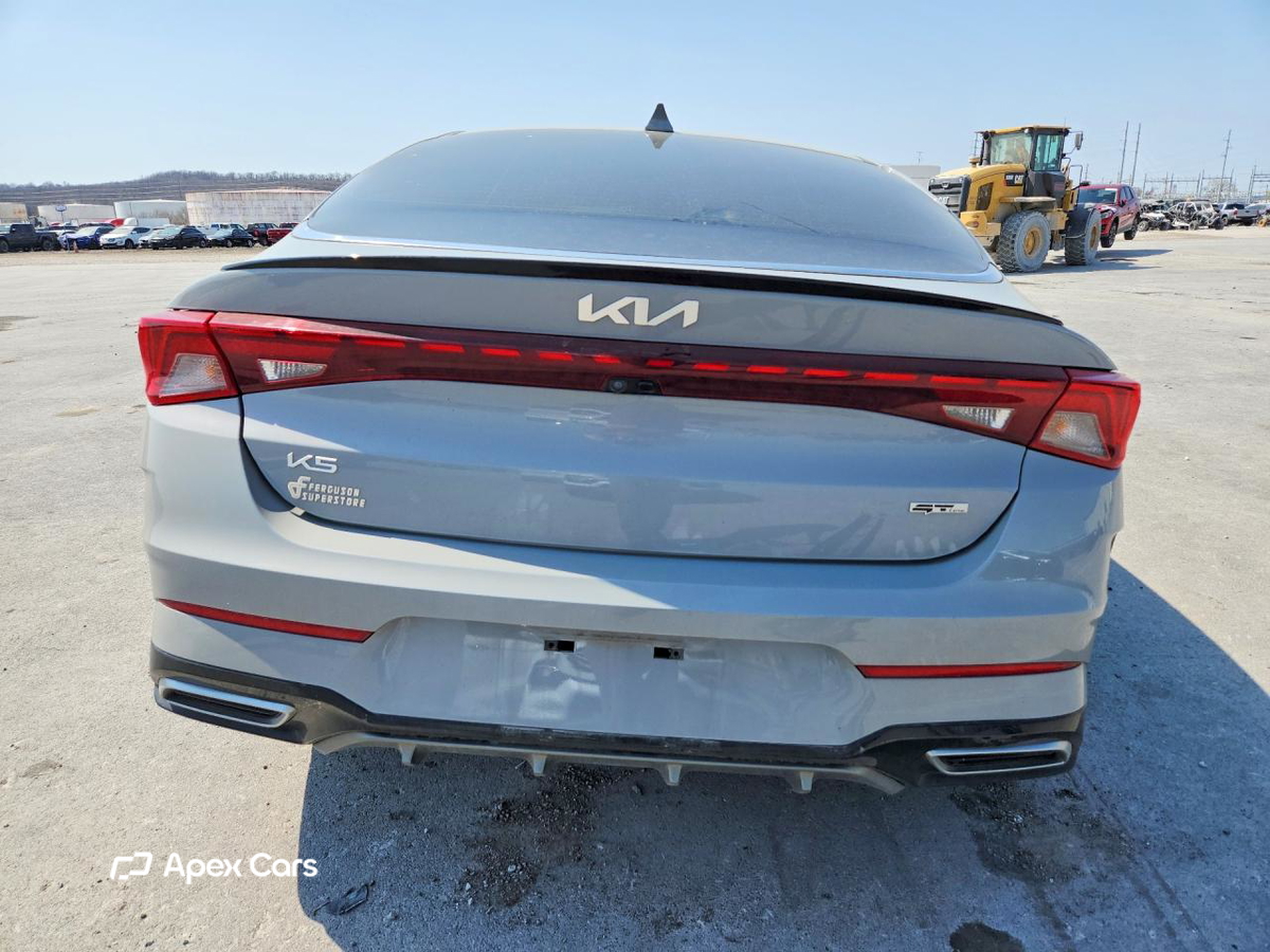 Kia K5 2023