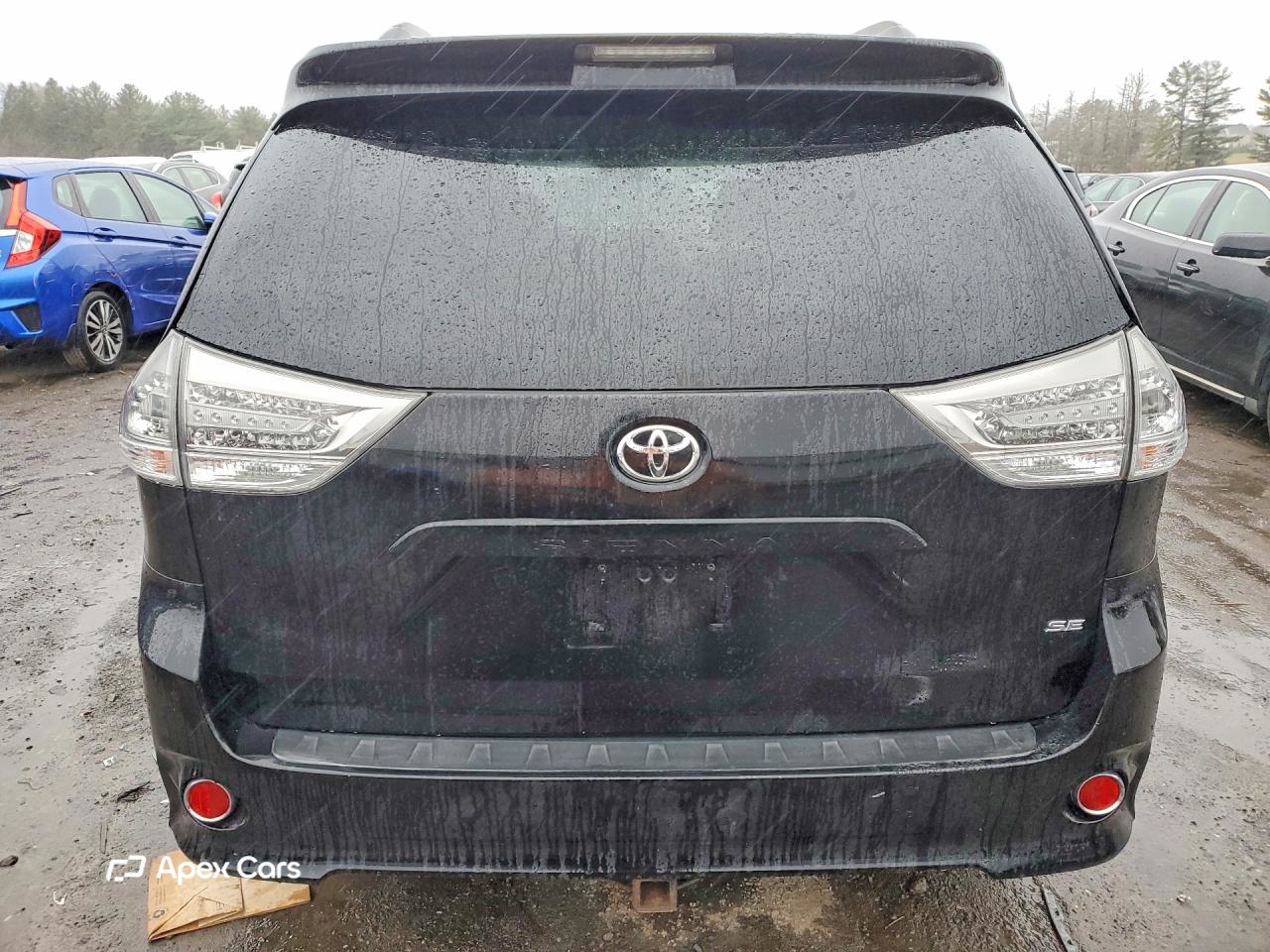Toyota Sienna 2011