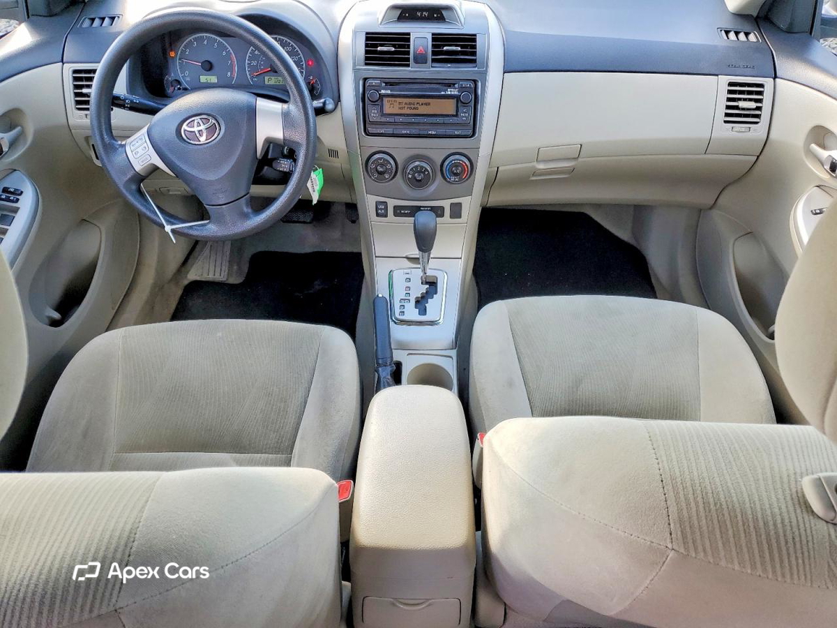Toyota Corolla 2012
