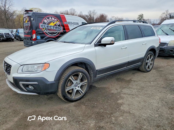 2015 Volvo XC70 - Image 1 of 5