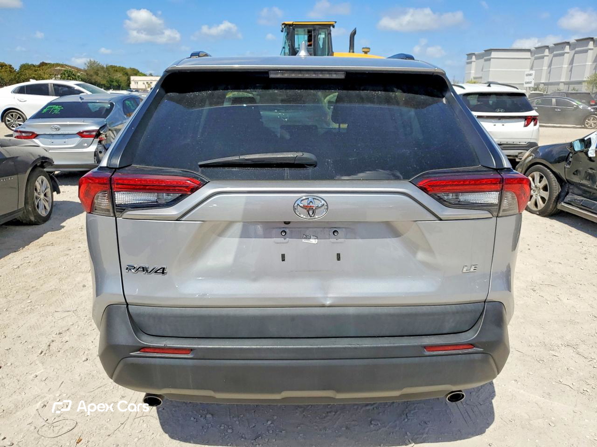 Toyota RAV 4 2021