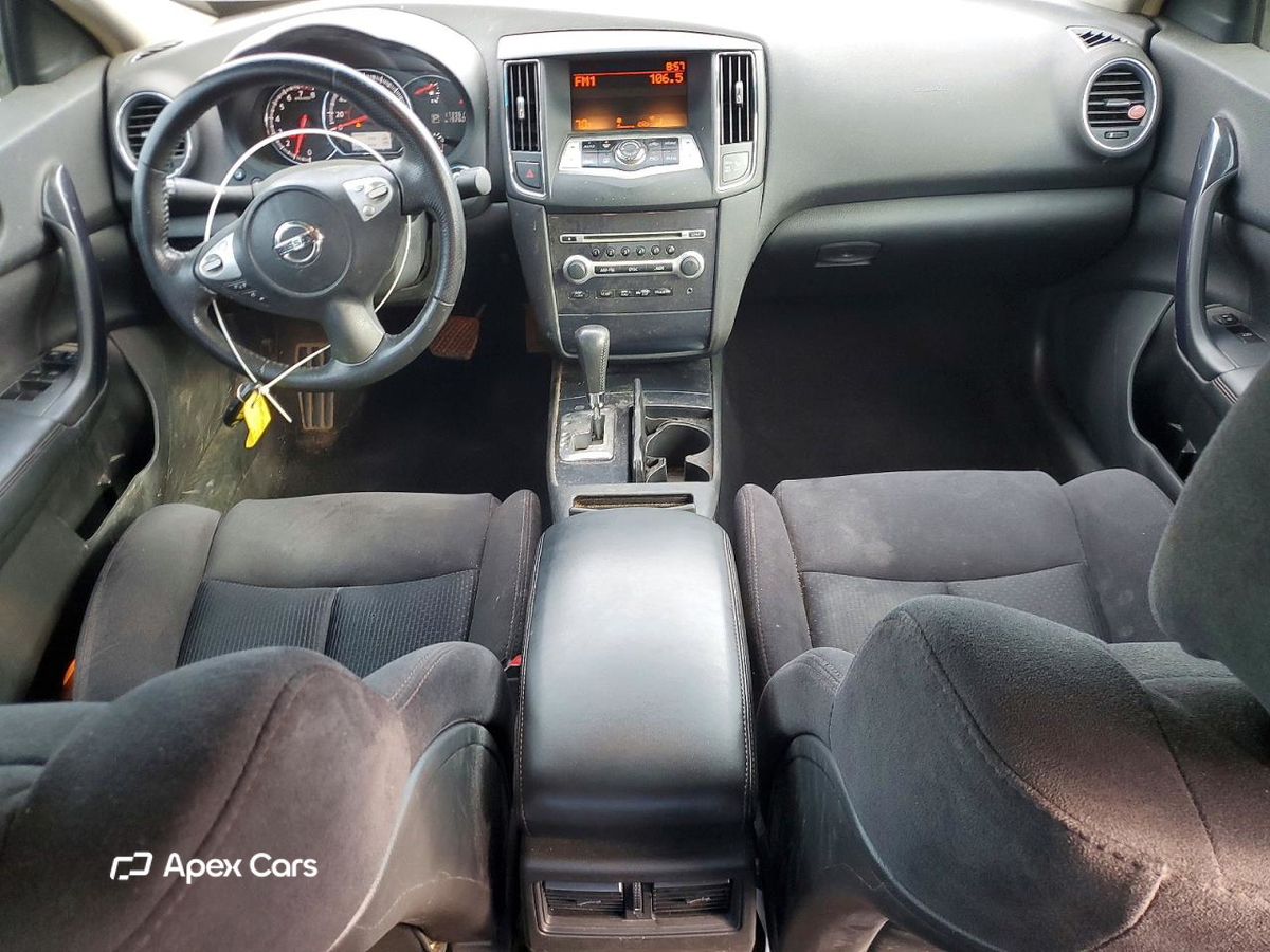 Nissan Maxima 2014