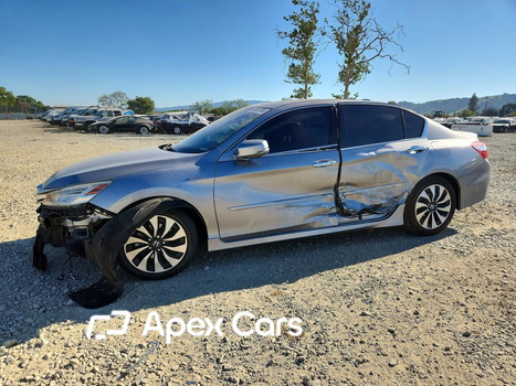 Honda Accord 2017 - Image 1 of 13