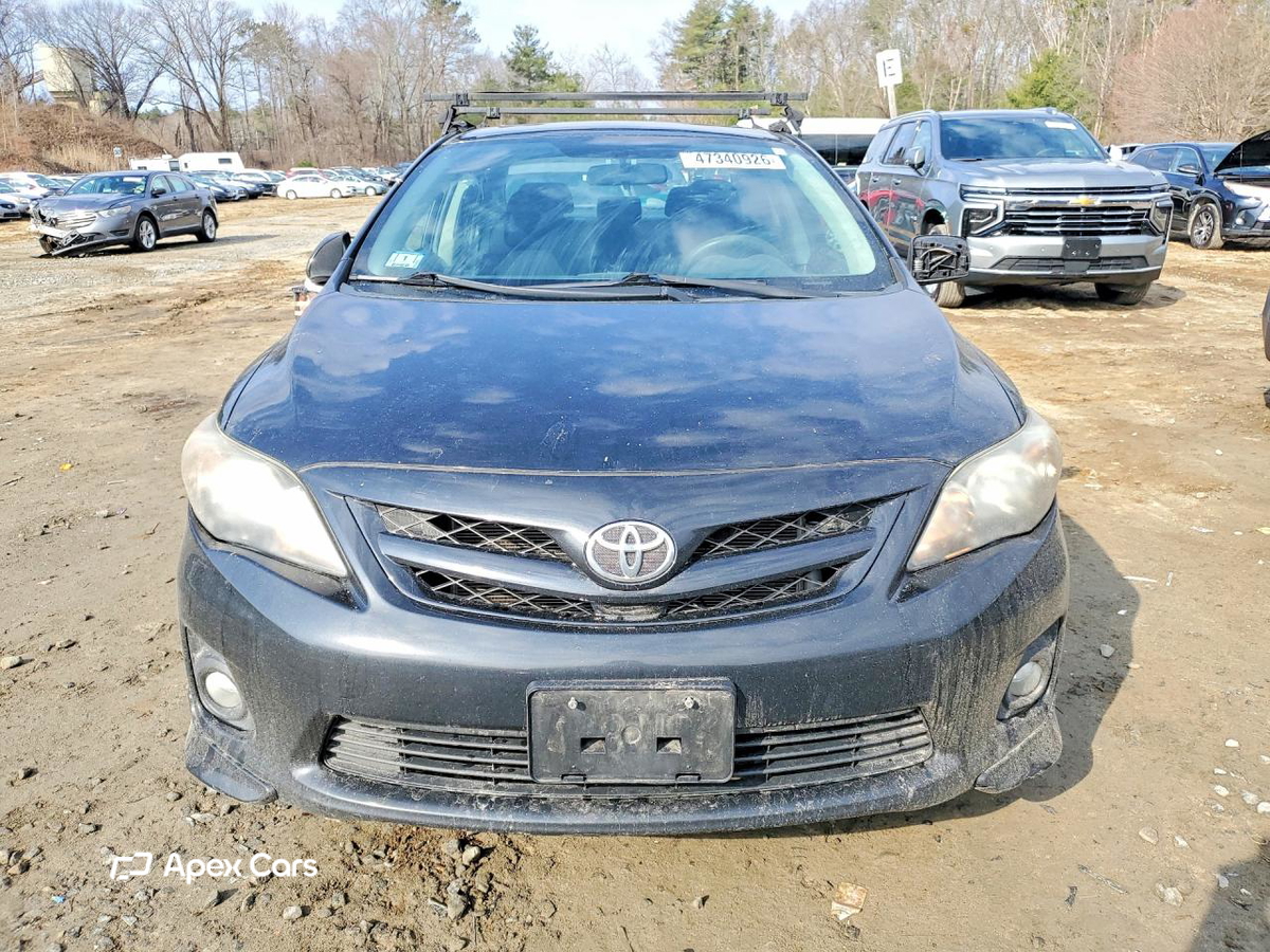 Toyota Corolla 2011