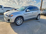 Mitsubishi Outlander 2015