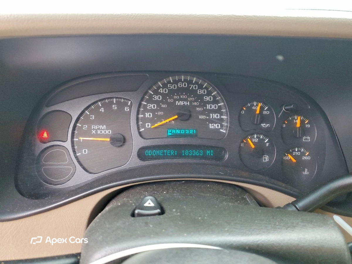 Chevrolet Suburban 2004