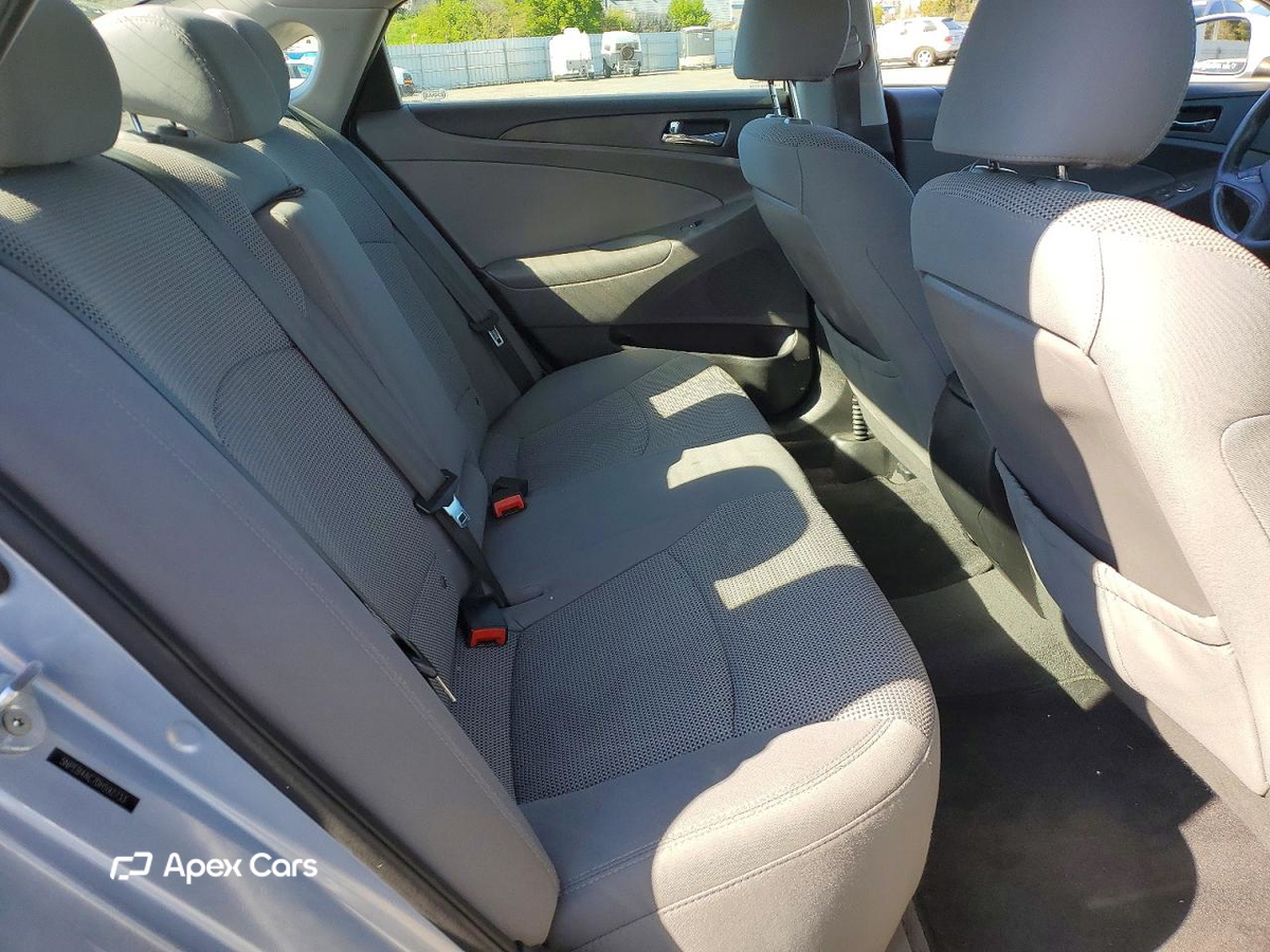 Hyundai Sonata 2013