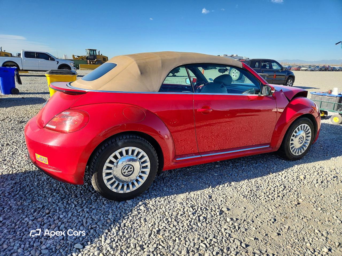 Volkswagen Beetle 2015