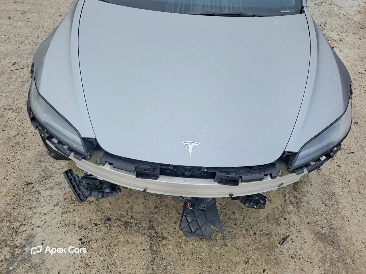 Tesla Model 3 2025
