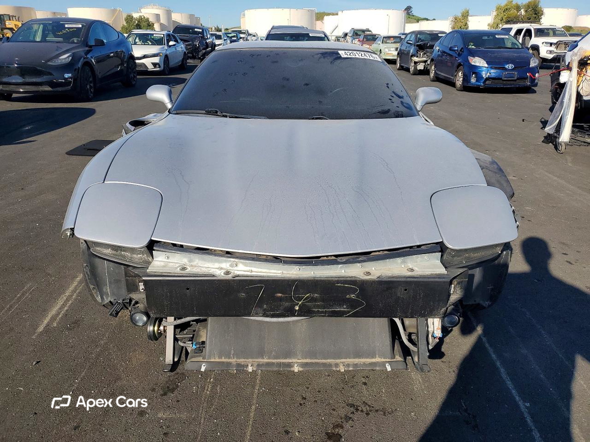 Chevrolet Corvette 2002