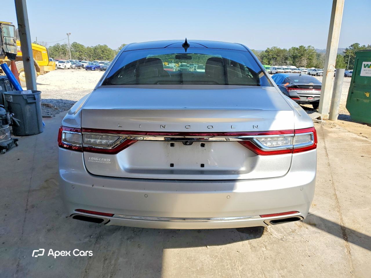 Lincoln Continental 2018