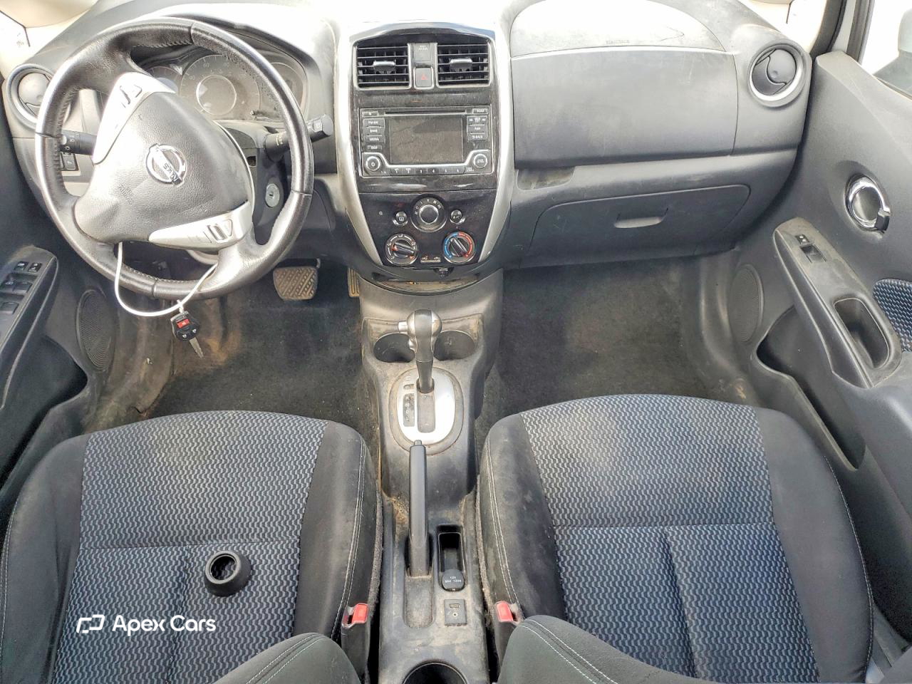 Nissan Versa 2016