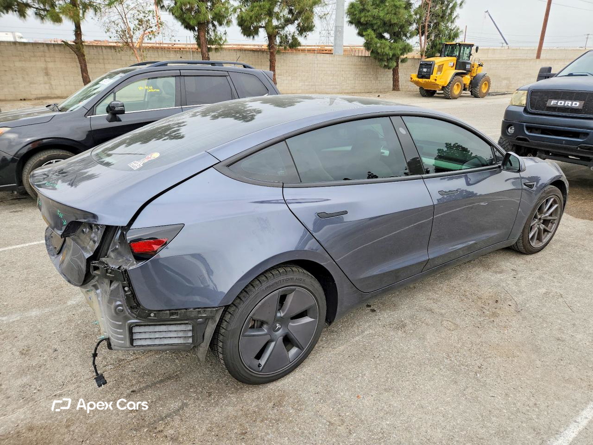 Tesla Model 3 2023