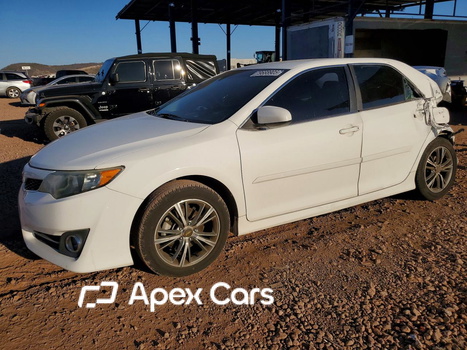 Toyota Camry 2012 - Image 1 of 14