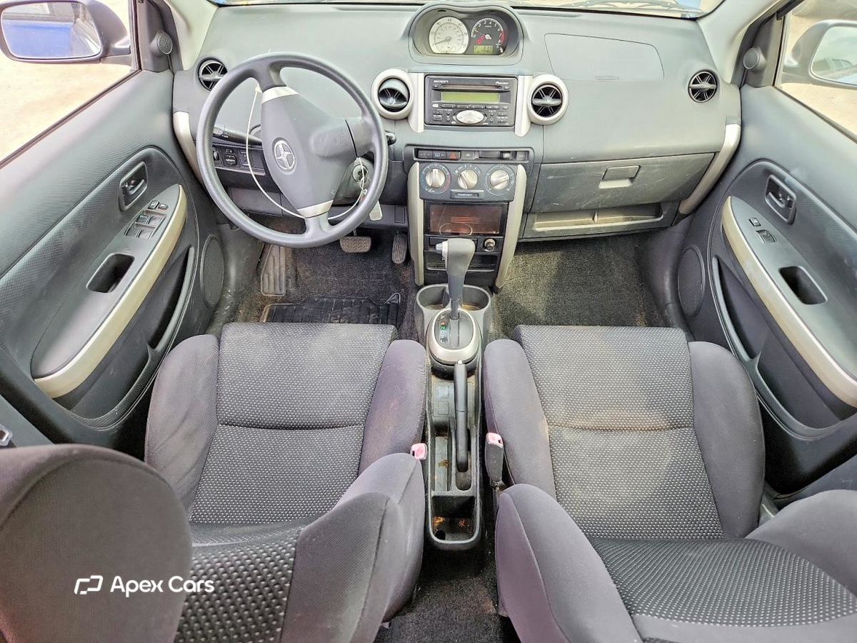 Scion xA 2005
