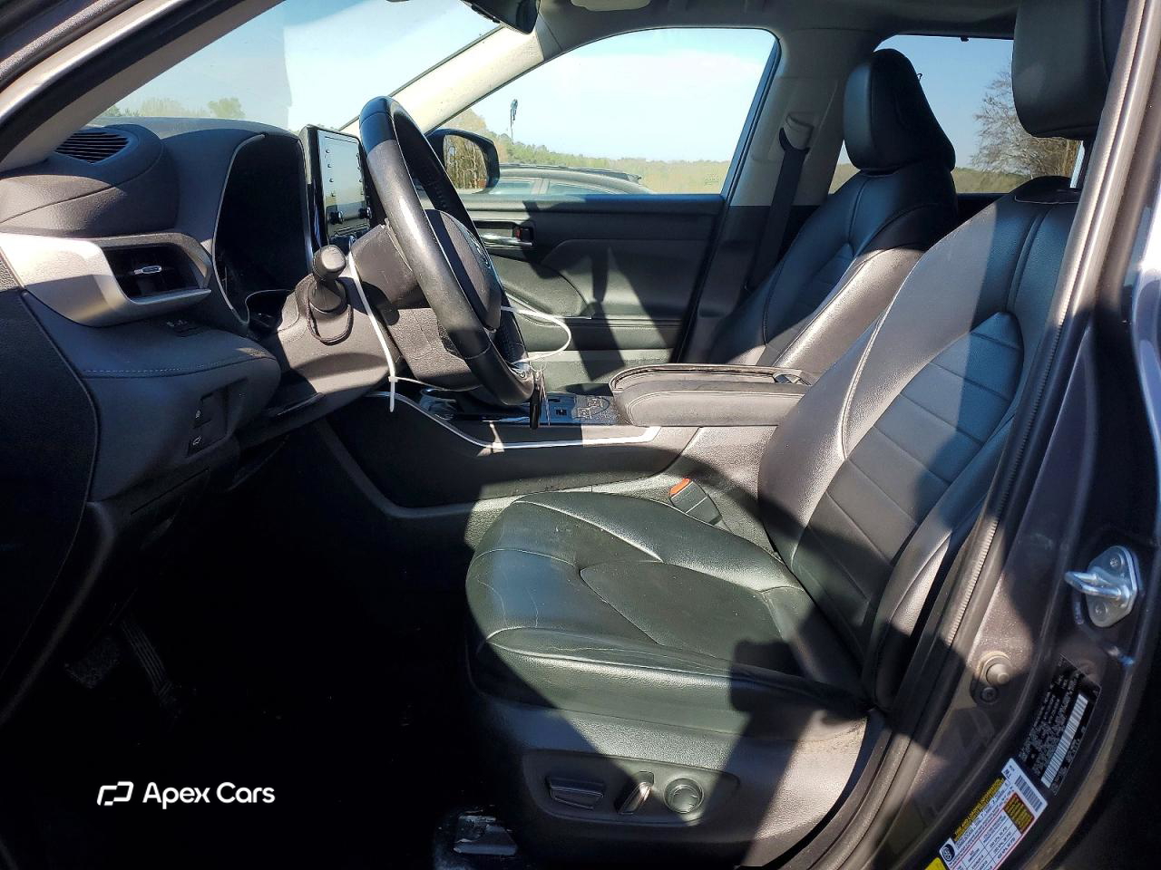 Toyota Highlander 2021