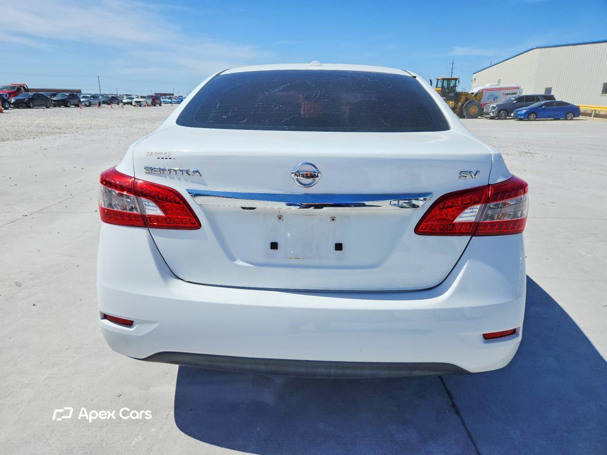 Nissan Sentra 2015