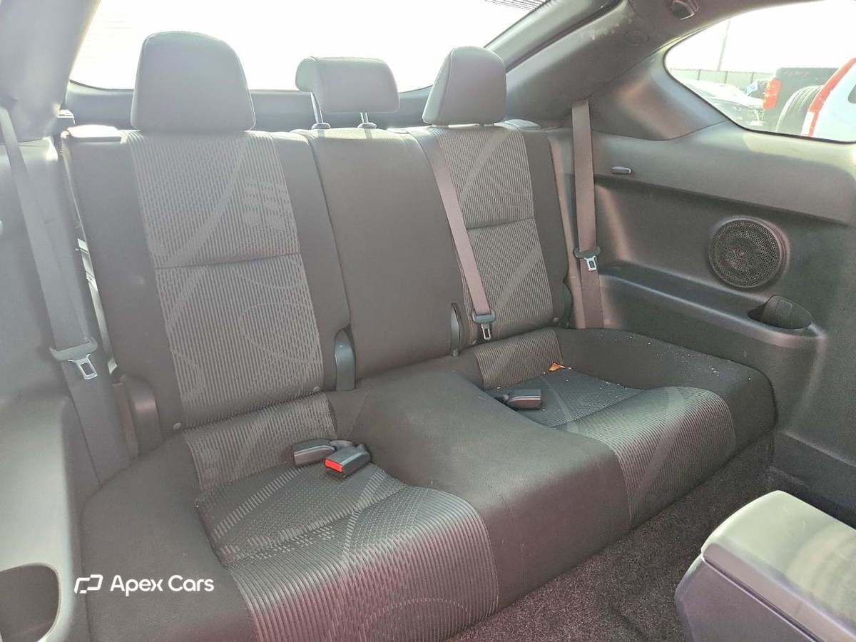 Scion tC 2013