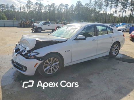 BMW Series 5 2015 - Image 1 of 5
