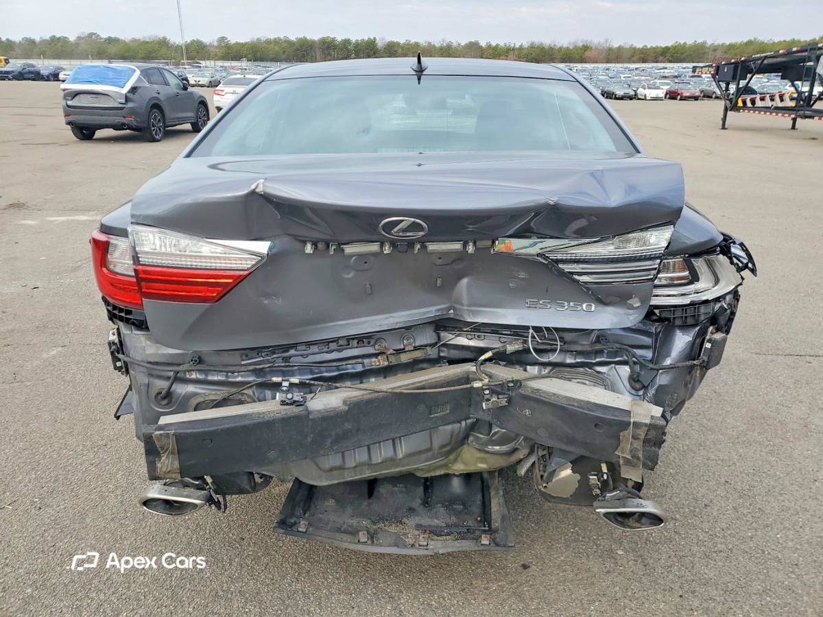 Lexus ES 2016