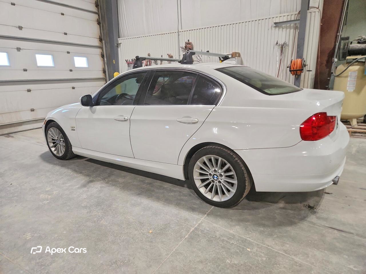 BMW Series 3 2009