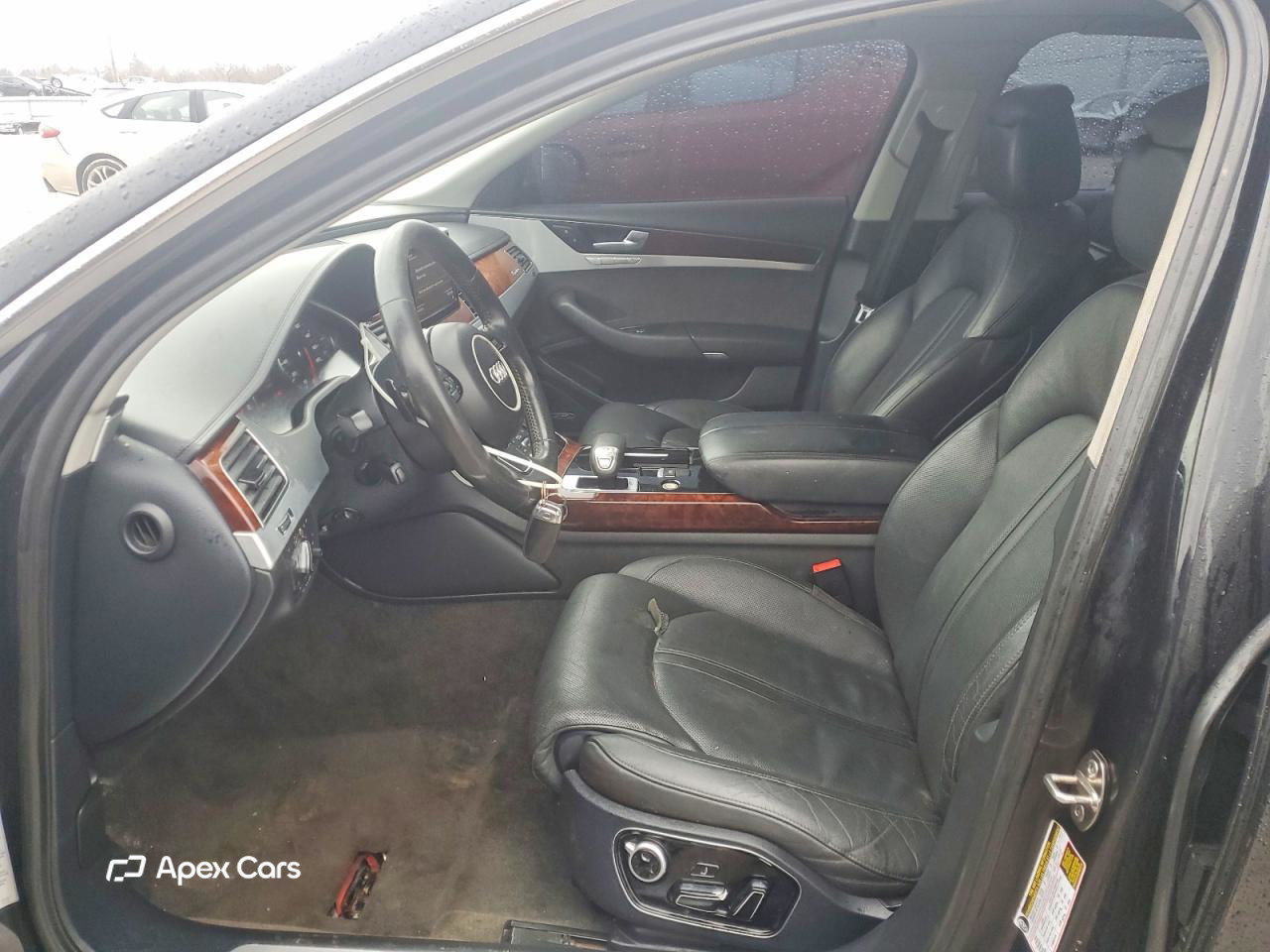 Audi A8 2011