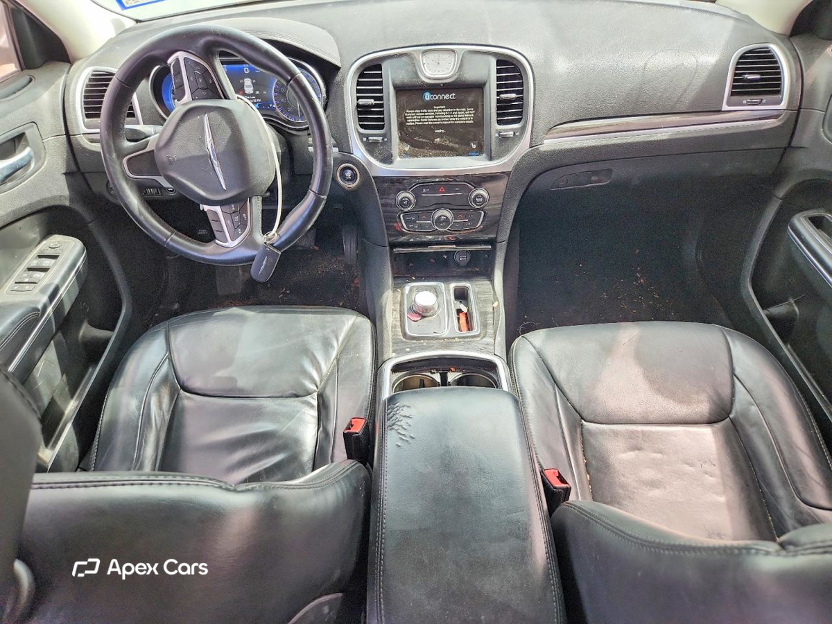 Chrysler 300 2016