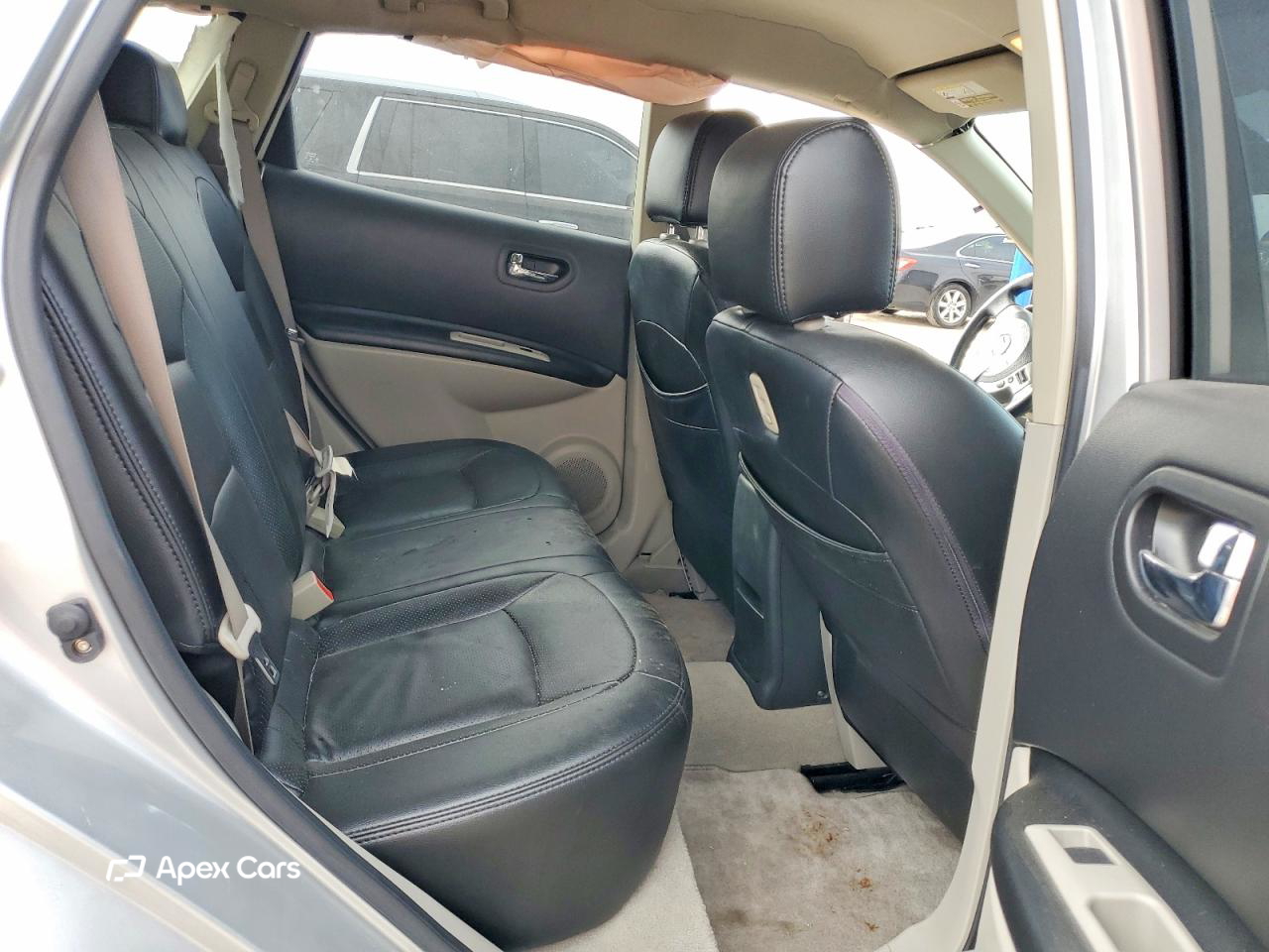 Nissan Rogue 2010