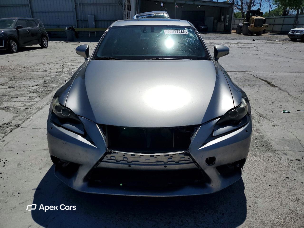 Lexus IS 2015