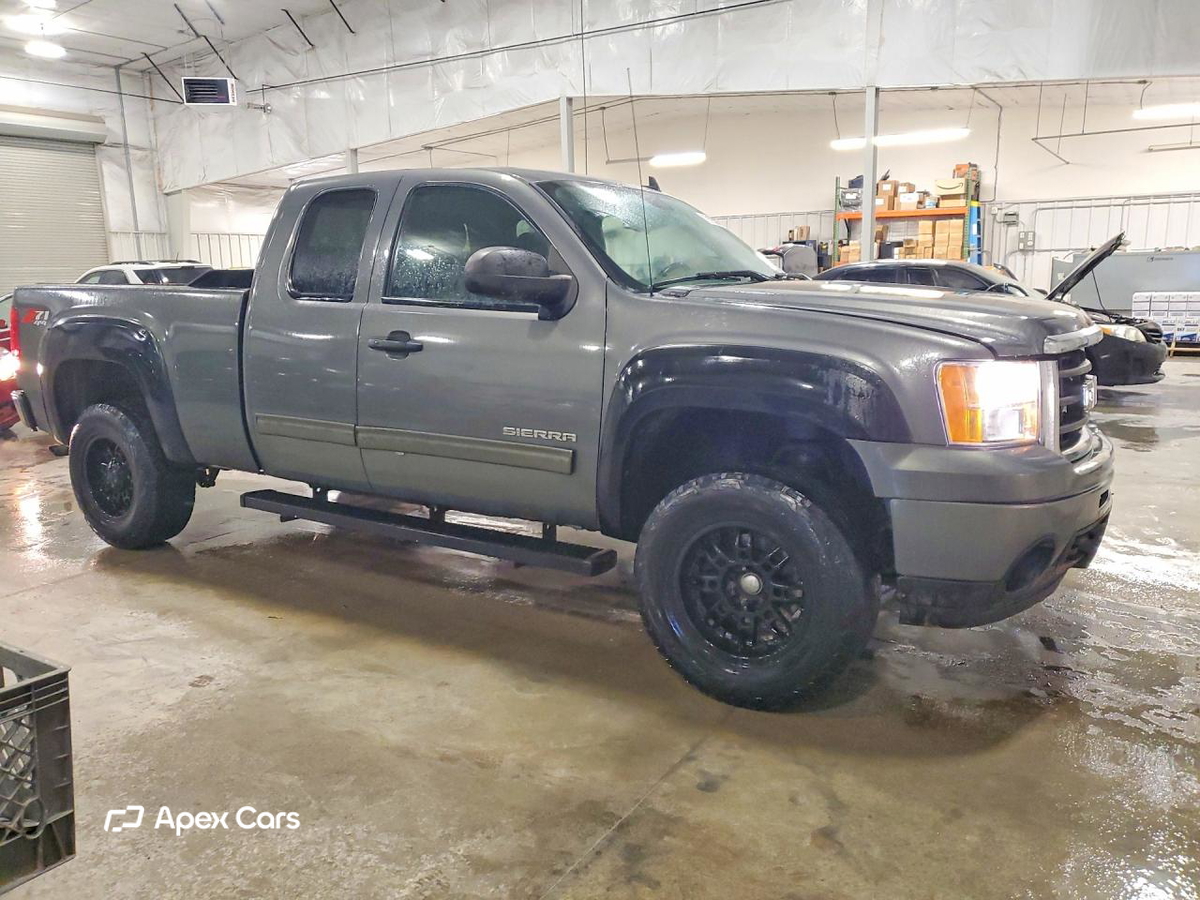 GMC Sierra 2011