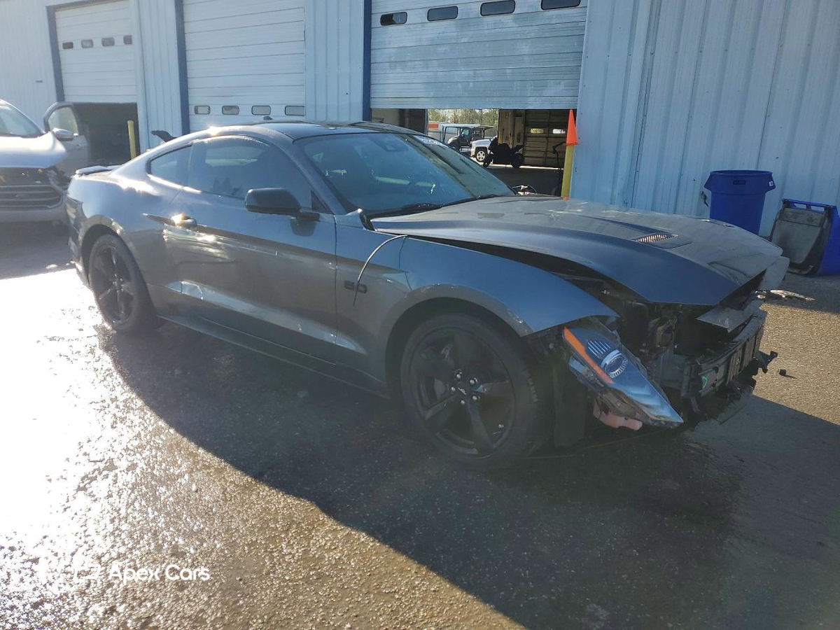 Ford Mustang 2021