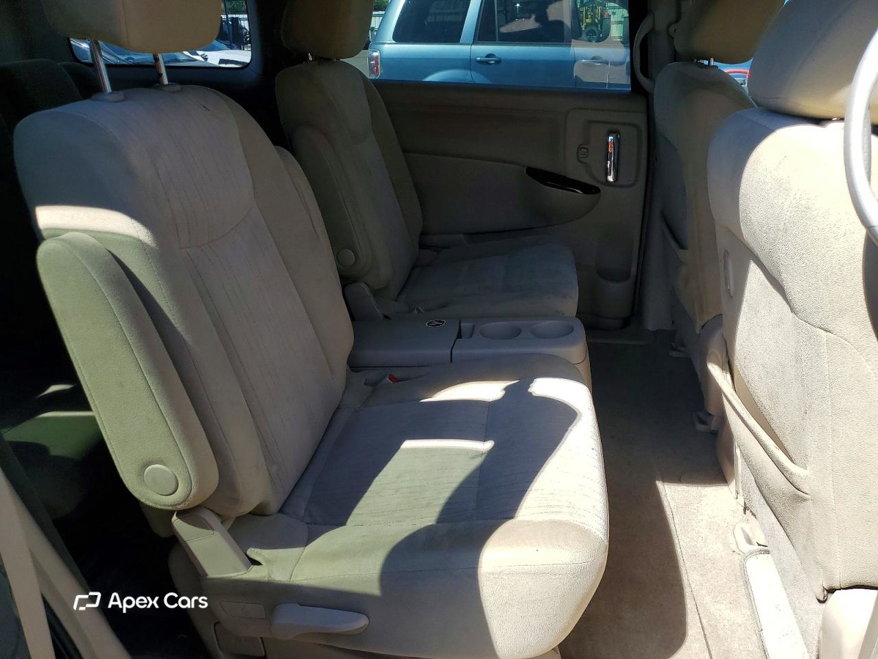 Nissan Quest 2012