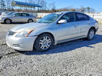 Nissan Altima 2010