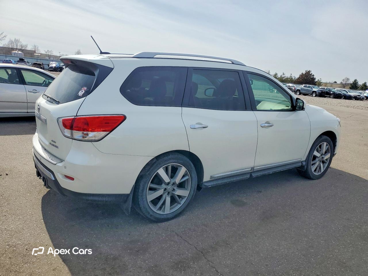 Nissan Pathfinder 2015