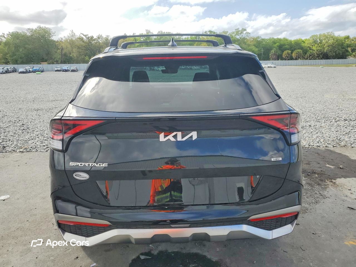 Kia  2025