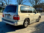 Lexus LX 2000