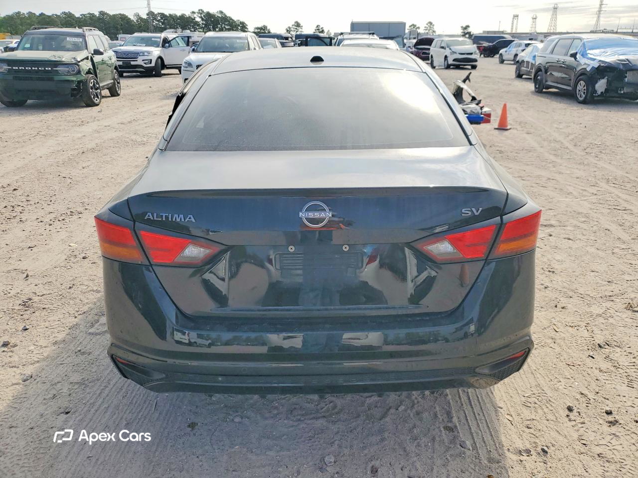 Nissan Altima 2024