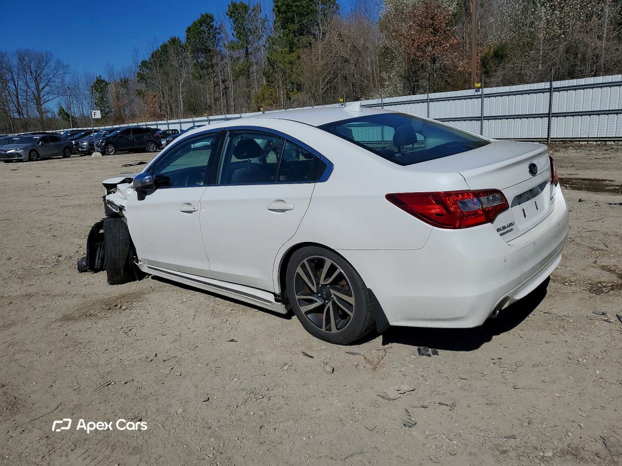 Subaru Legacy 2017