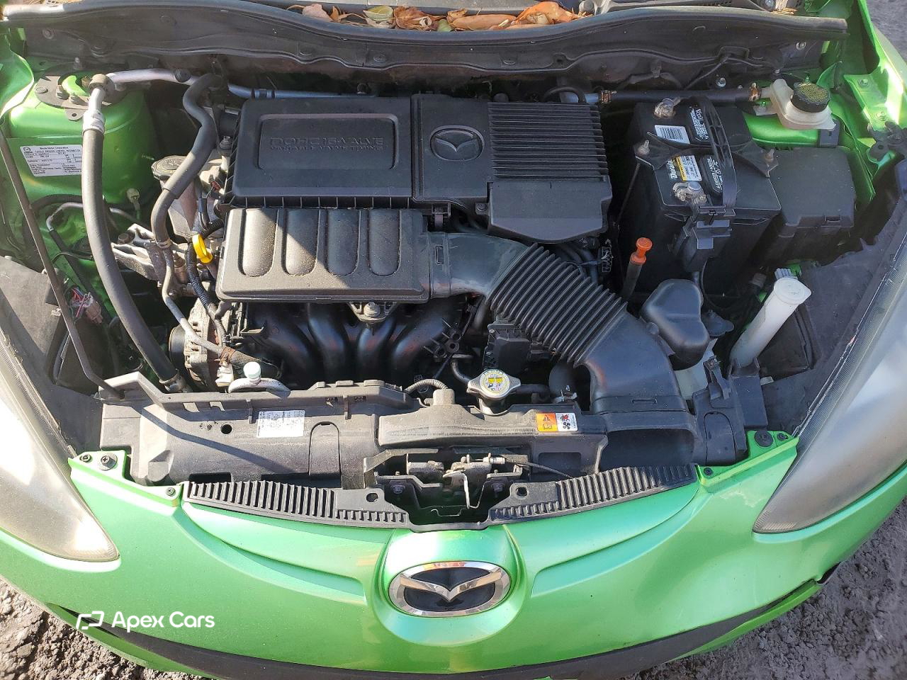 Mazda 2 2011